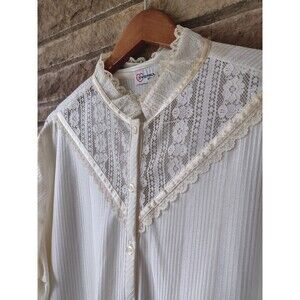 Vintage 70s Prairie Blouse Lace Ribbon Ruffle Collar Sweetheart Ivory L/XL